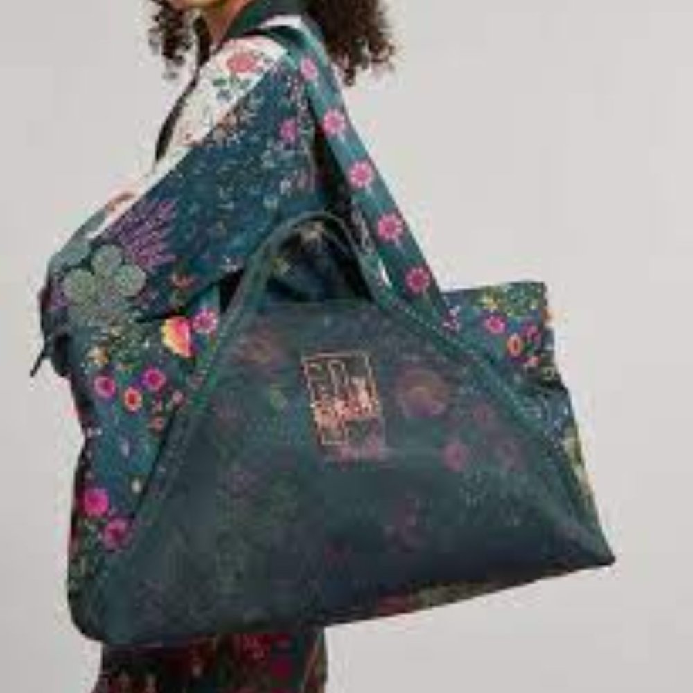 Liberty x Wild Garden Shopper Shoulder Bag Out of Stock EVERYWHERE